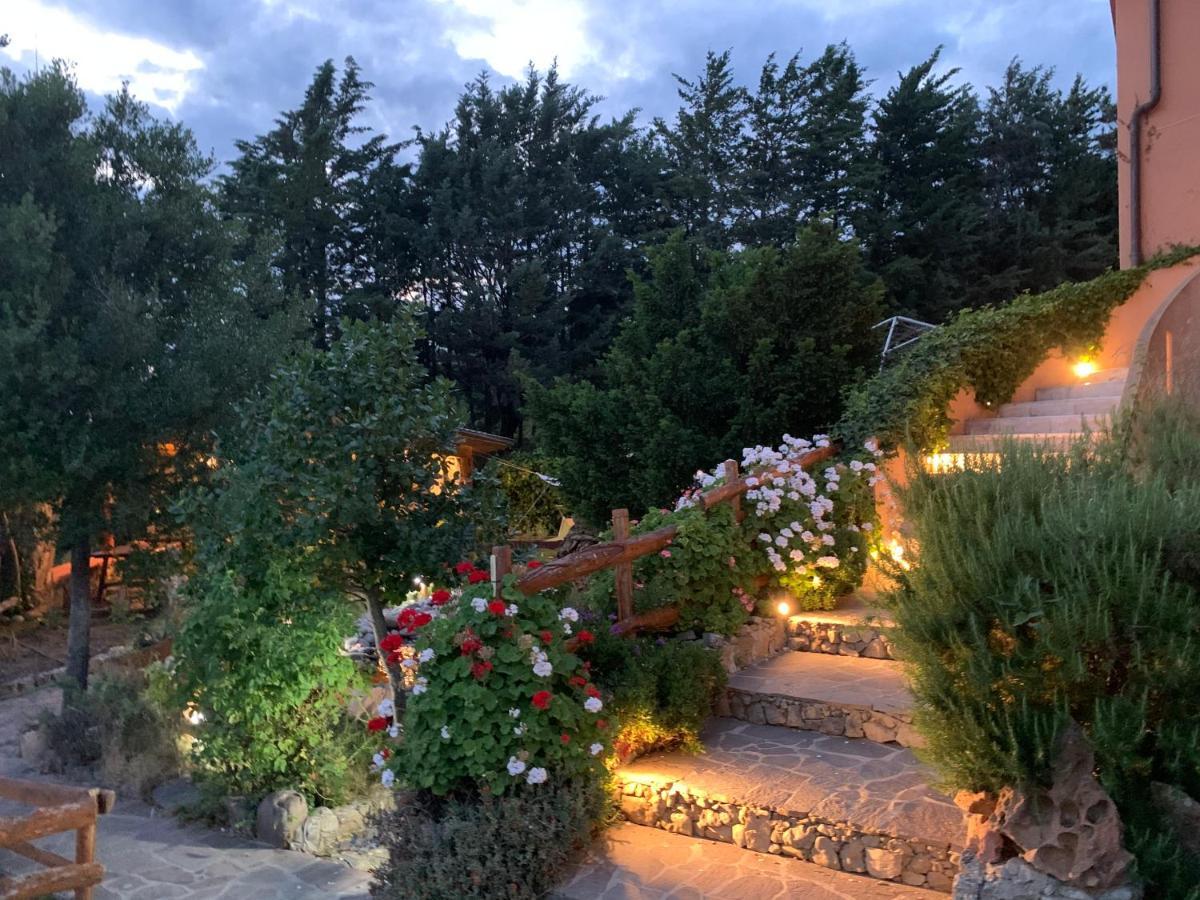 Miramonti Turismo Rurale Hotel Seùlo